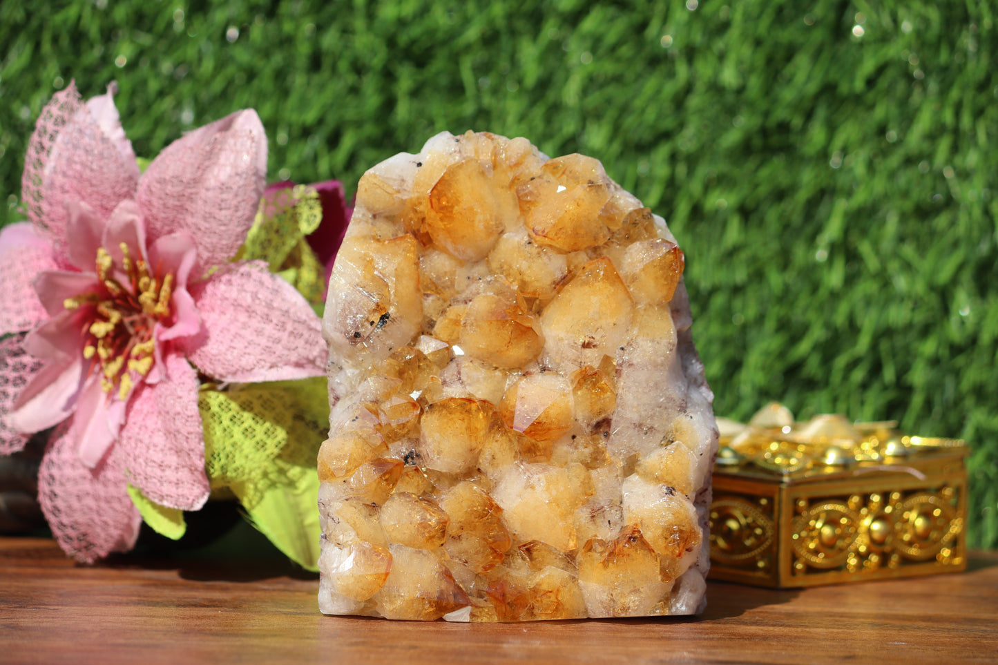 Citrine Geode Cathedral Crystal Cluster - 4.1X3.5X3 Inch(2.99Lb)