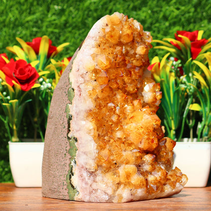 Citrine Geode cathedral crystal cluster - 6.8X4.4X3.2 Inch(4.64Lb)