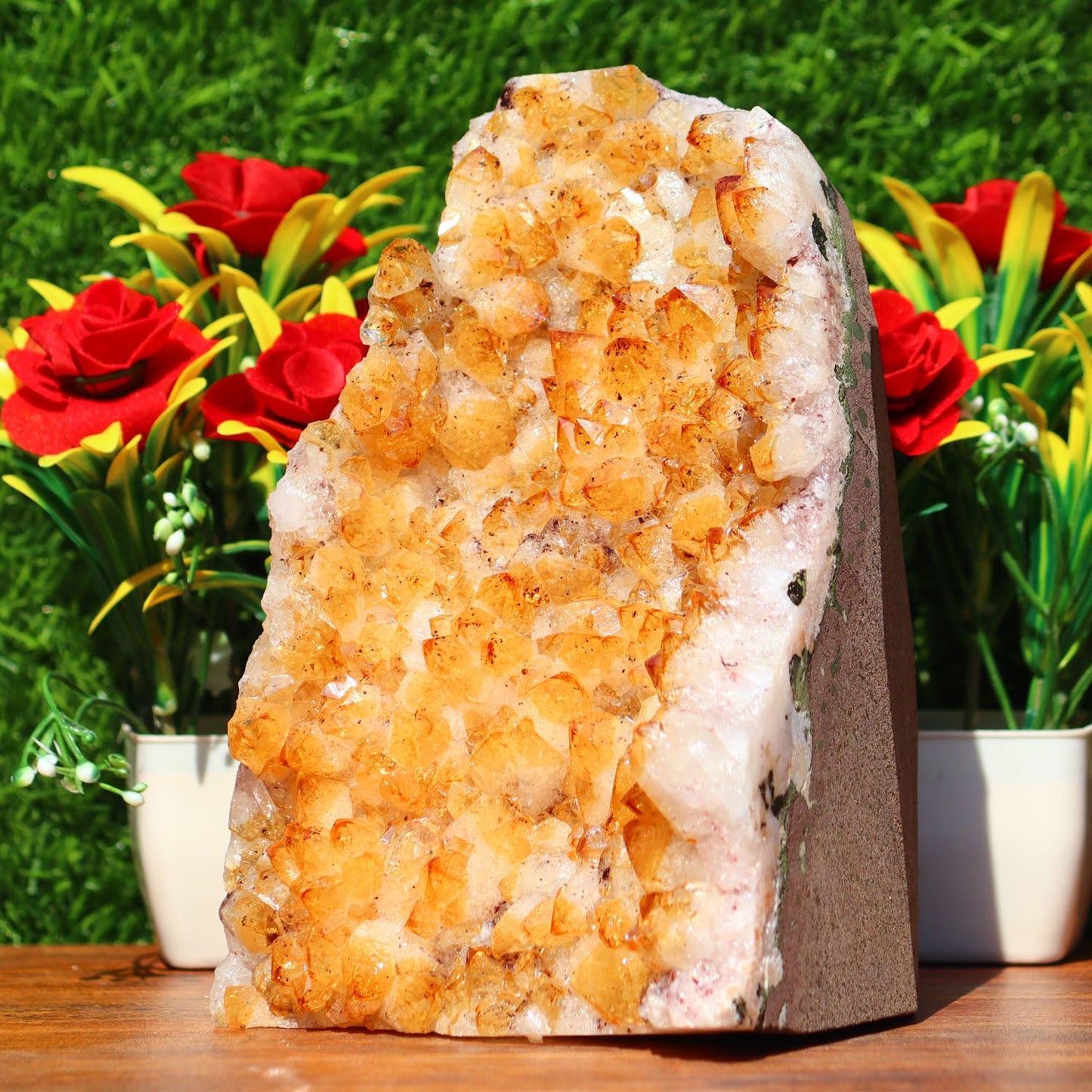 Citrine Geode cathedral crystal cluster - 7X4.6X3.8 Inch(5.03b)