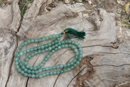 Green Aventurine Yoga Jaap 108 beads Mala | Prayer 8mm Beads | Spiritual Healing Beads