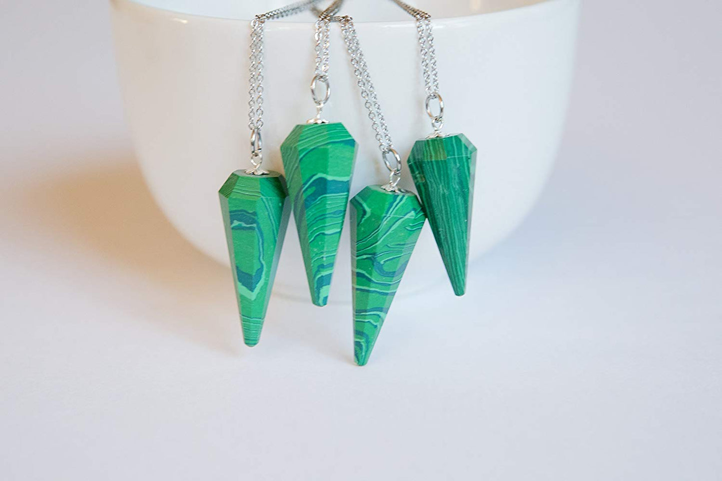 Malachite Crystal Stone Pendulum Dowser Crystal Pendulum Reiki Healing Crystal