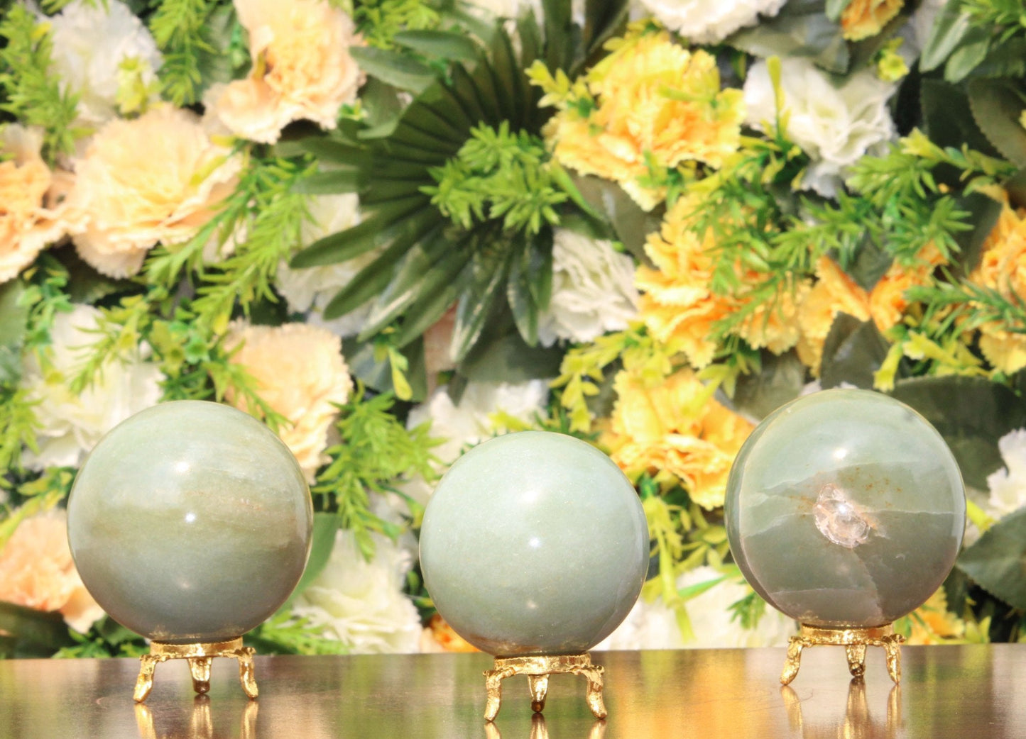 Green Aventurine Sphere Ball with Golden Stand 1 Pc